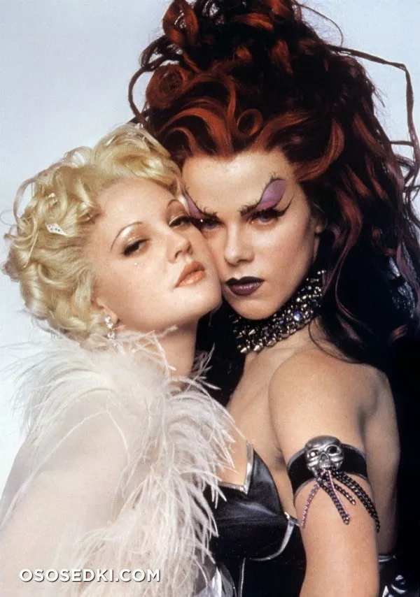 Дрю Бэрримор (Drew Barrymore) голая - 16