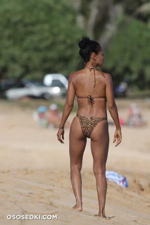 Джада Пинкетт-Смит (Jada Pinkett Smith) голая - фото - 23