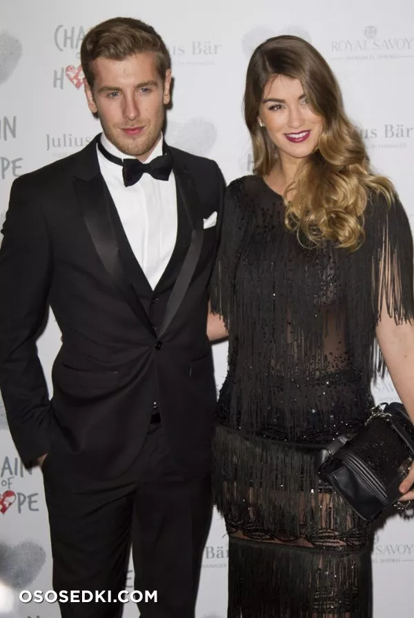 Эми Уиллертон (Amy Willerton) голая - 25