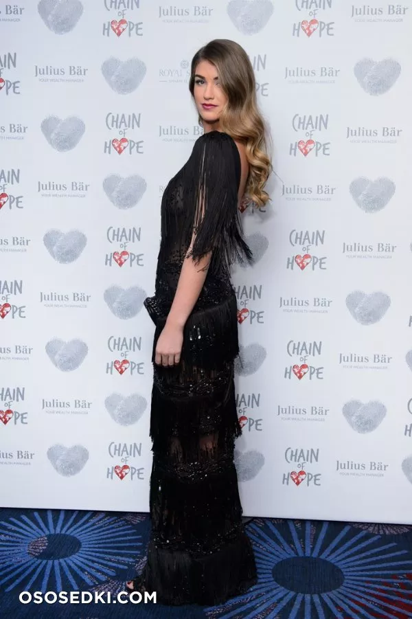 Эми Уиллертон (Amy Willerton) голая - 28