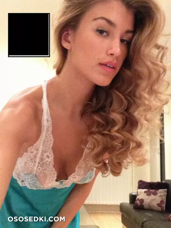 Эми Уиллертон (Amy Willerton) голая - 43