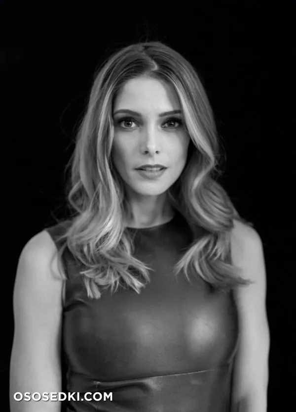 Эшли Грин голая - фото Ashley Greene - 26