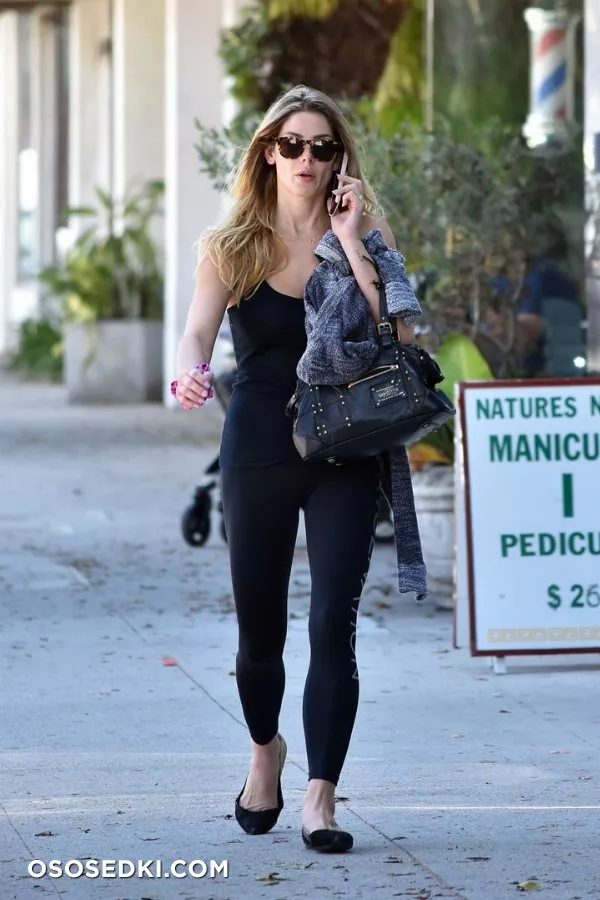 Эшли Грин голая - фото Ashley Greene - 127