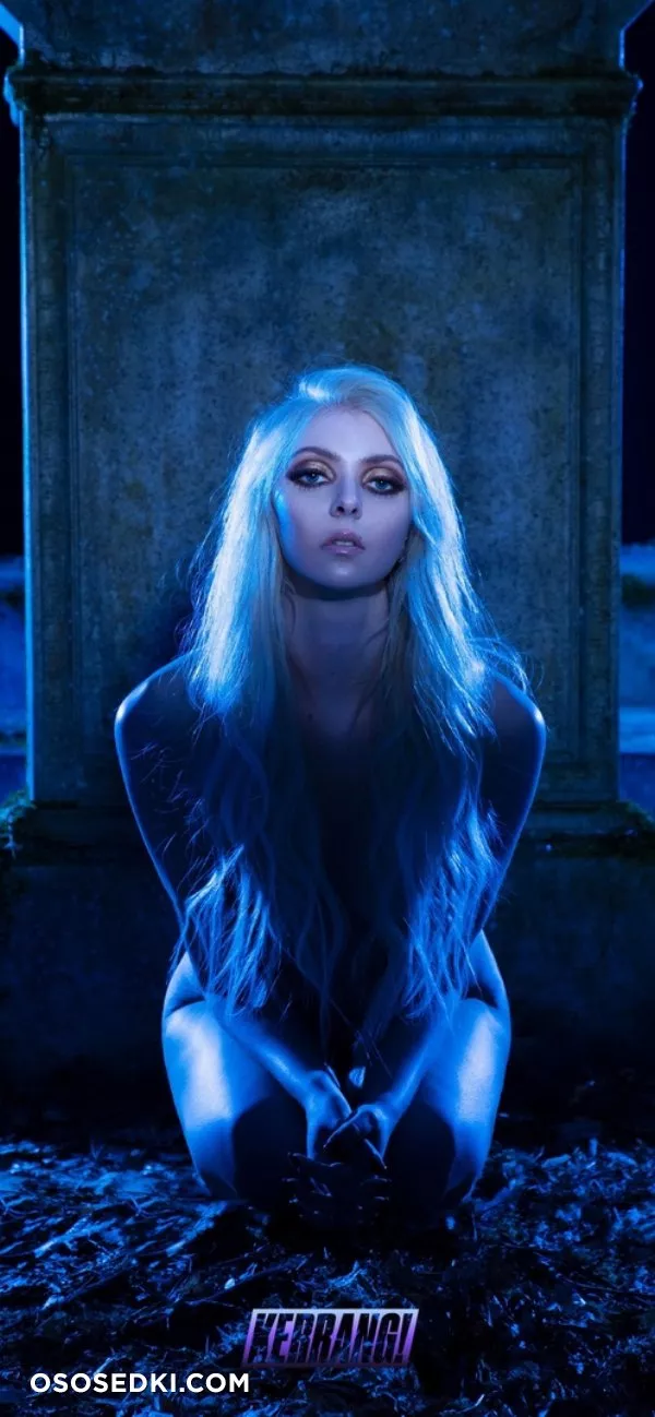 Тейлор Момсен голая, Taylor Momsen фото - 53