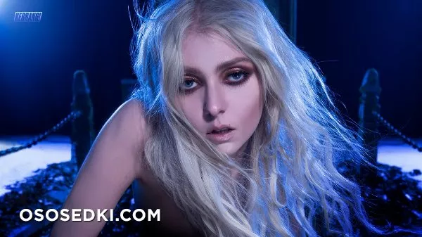 Тейлор Момсен голая, Taylor Momsen фото - 55