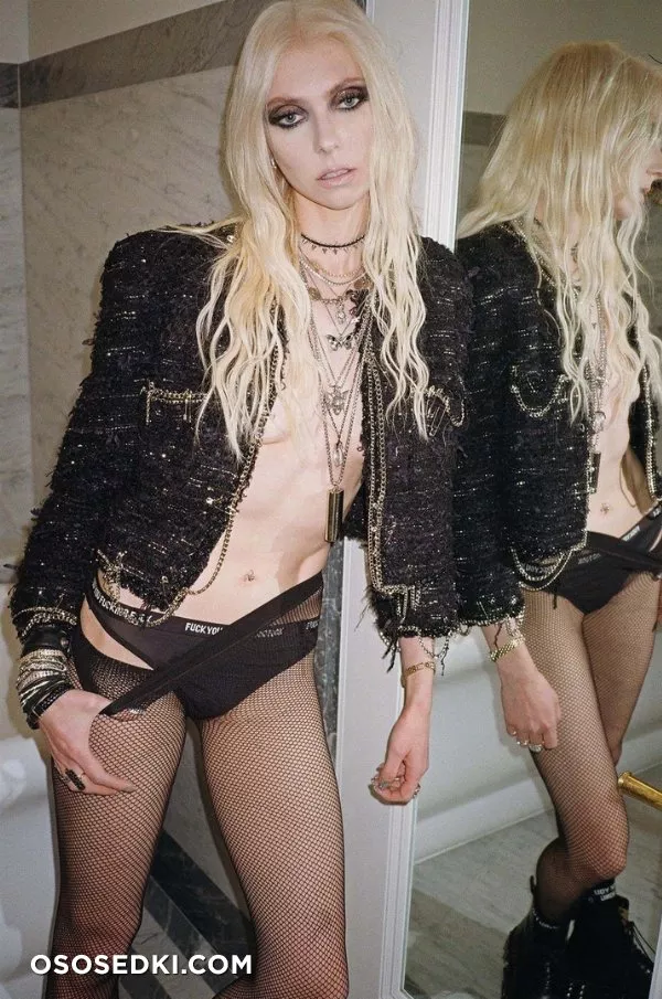 Тейлор Момсен голая, Taylor Momsen фото - 66