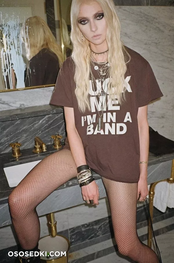 Тейлор Момсен голая, Taylor Momsen фото - 77