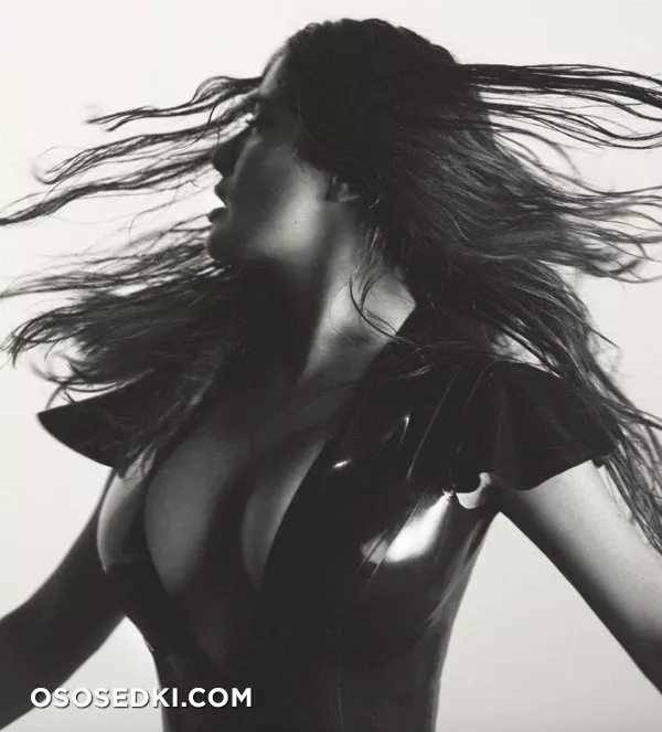 Сальма Хайек (Salma Hayek) фото - голая и сексуальная - 421