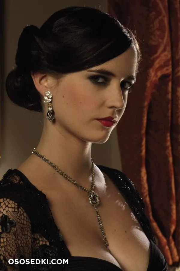 Ева Грин (Eva Green) голая - фото, фильмы, фотосессии - 45