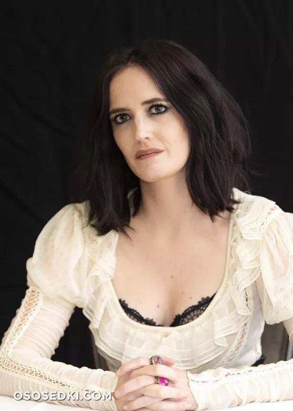 Ева Грин (Eva Green) голая - фото, фильмы, фотосессии - 124