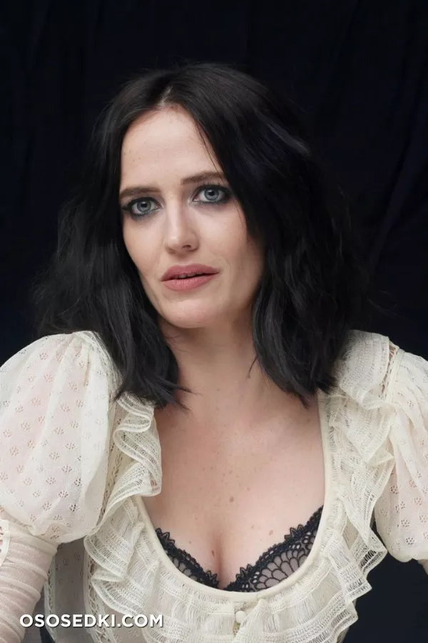 Ева Грин (Eva Green) голая - фото, фильмы, фотосессии - 152