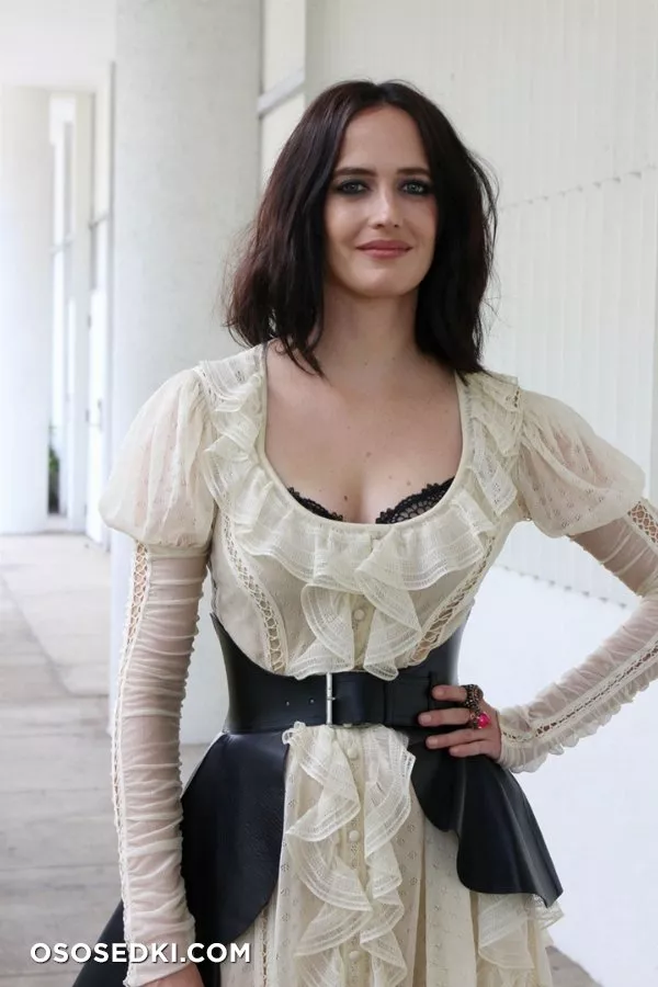 Ева Грин (Eva Green) голая - фото, фильмы, фотосессии - 154