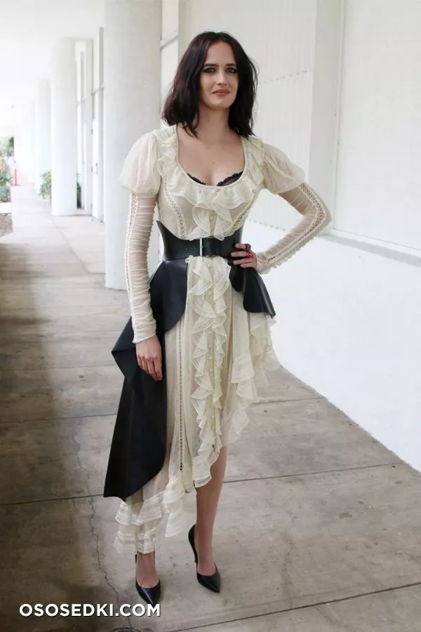 Ева Грин (Eva Green) голая - фото, фильмы, фотосессии - 155