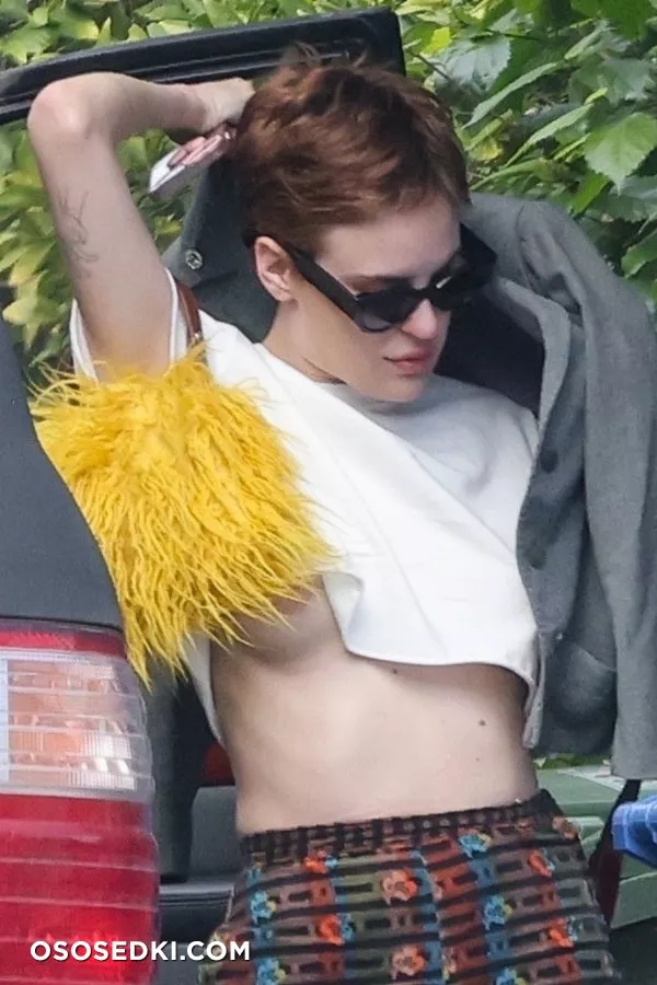 Таллула Уиллис голая - Tallulah Willis фото - 26