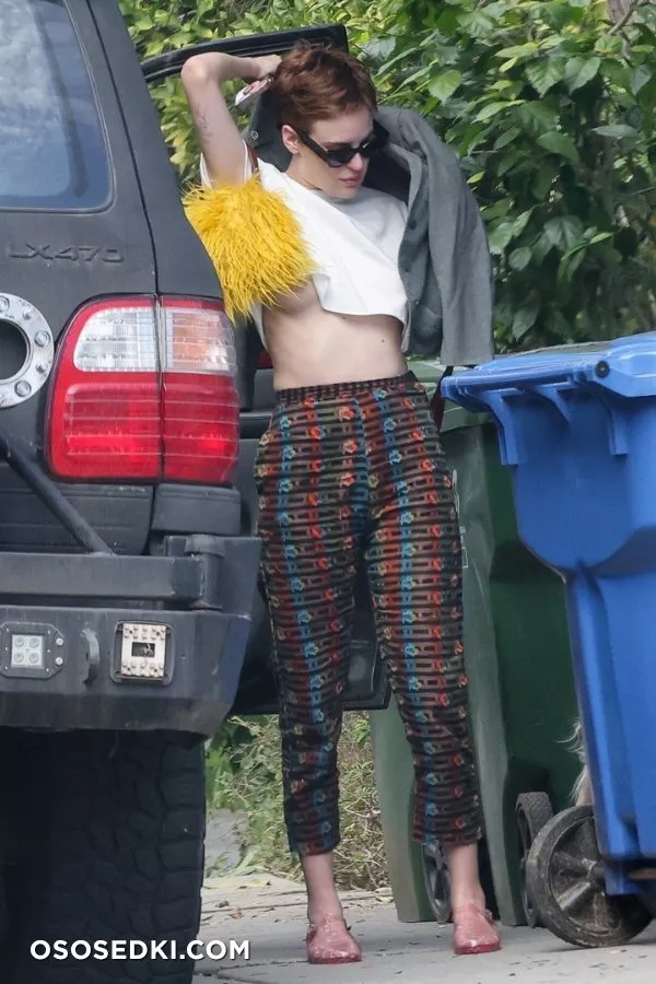 Таллула Уиллис голая - Tallulah Willis фото - 27