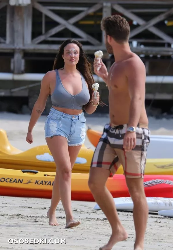 Шарлотт Кросби голая - Charlotte Crosby фото - 46