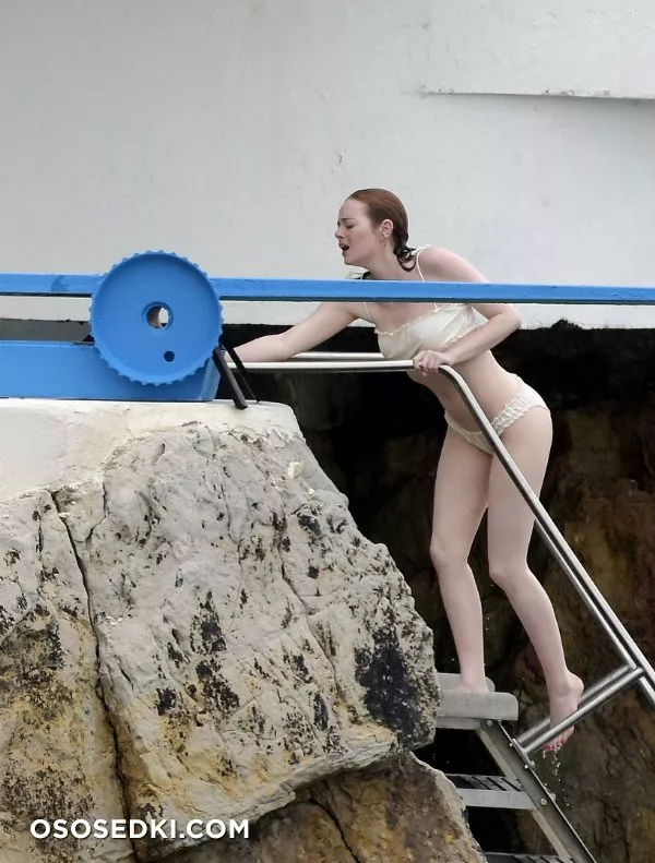 Эмма Стоун голая, Emma Stone фото - 17
