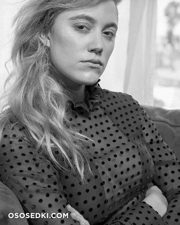 Майка Монро голая - Maika Monroe фото - 21
