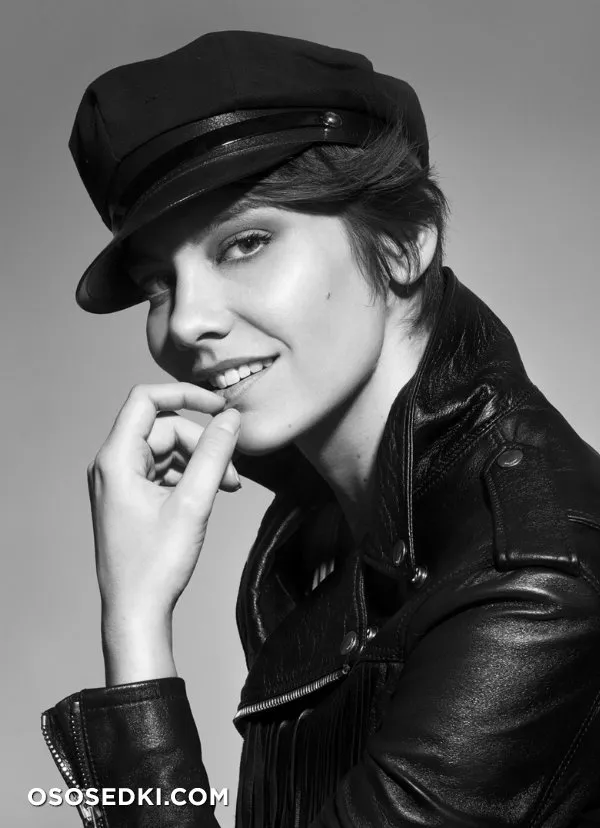 Лорен Коэн голая - Lauren Cohan фото - 32