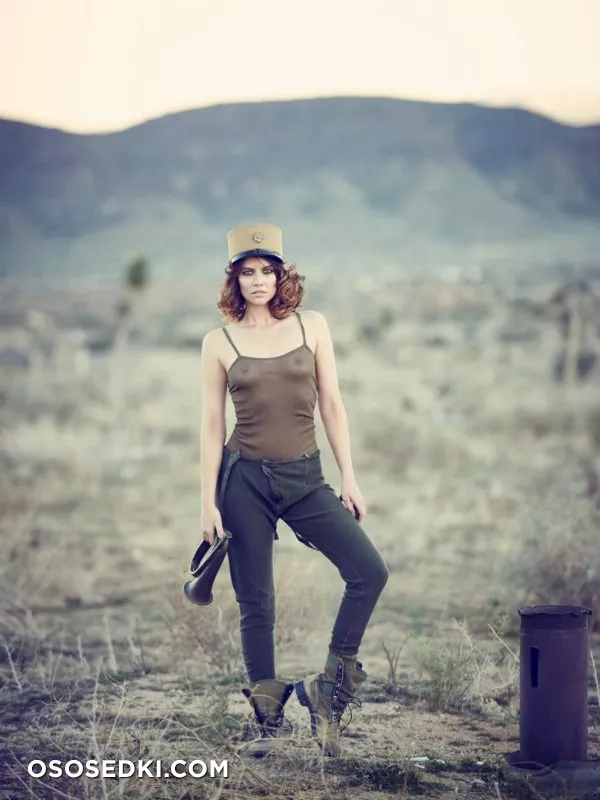 Лорен Коэн голая - Lauren Cohan фото - 60