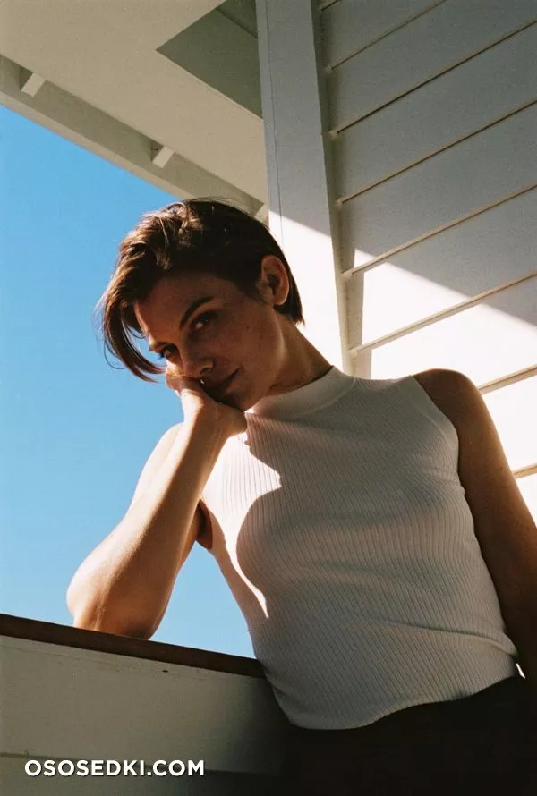 Лорен Коэн голая - Lauren Cohan фото - 79
