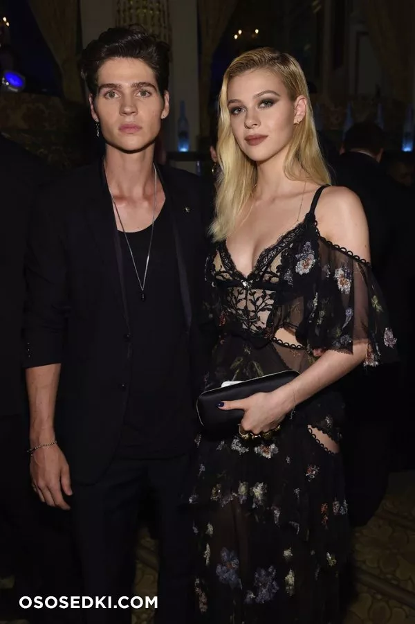 Никола Пельтц голая - Nicola Peltz фото - 18