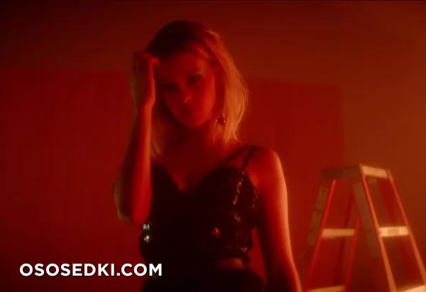 Никола Пельтц голая - Nicola Peltz фото - 171