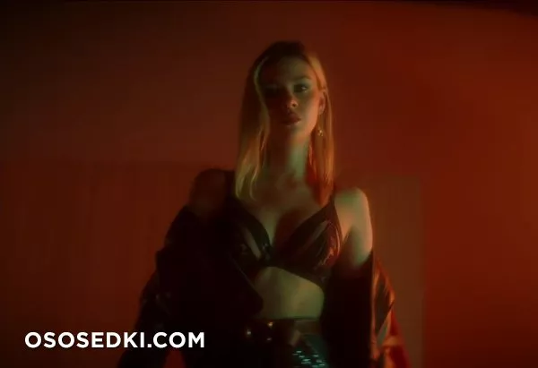 Никола Пельтц голая - Nicola Peltz фото - 176