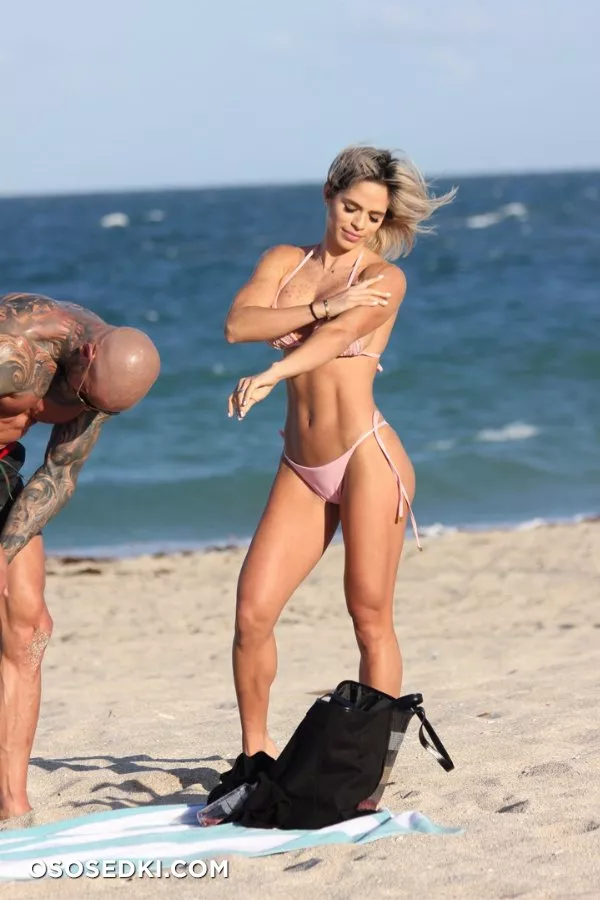 Мишель Левин (Michelle Lewin) фото - 93