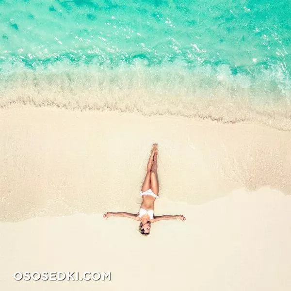 Голая Полина Гагарина - фото в бикини, Maxim, Instagram - 27