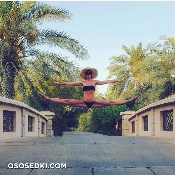 Голая Полина Гагарина - фото в бикини, Maxim, Instagram - 75