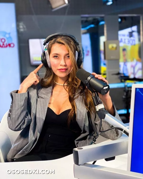 Голая Регина Тодоренко, фото Instagram, Maxim, Орел и Решка - 187