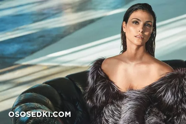 Морена Баккарин голая - фото Morena Baccarin - 37