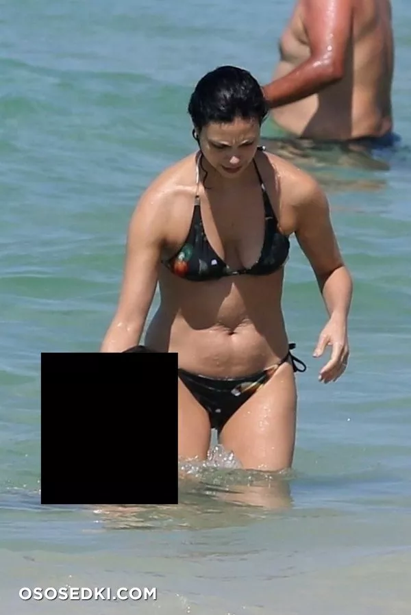 Морена Баккарин голая - фото Morena Baccarin - 139