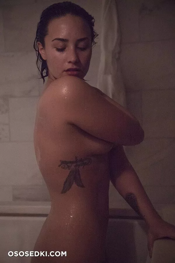 Demi Lovato Nude Magazine Photoshoot private - 3