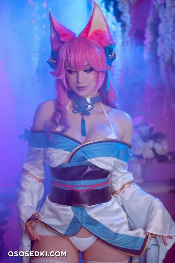 Lady Melamori - Ahri Spirit Blossom - 5