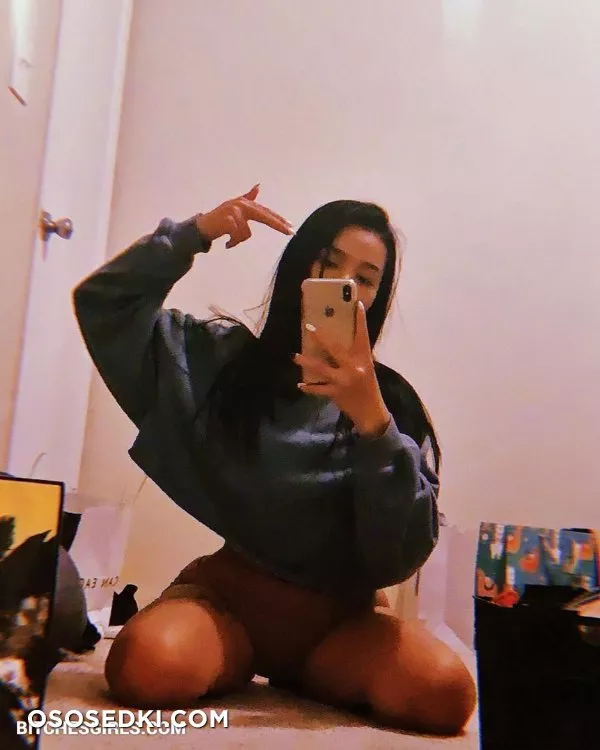 Bella Poarch aka bellapoarch - Tiktok Hots - 130