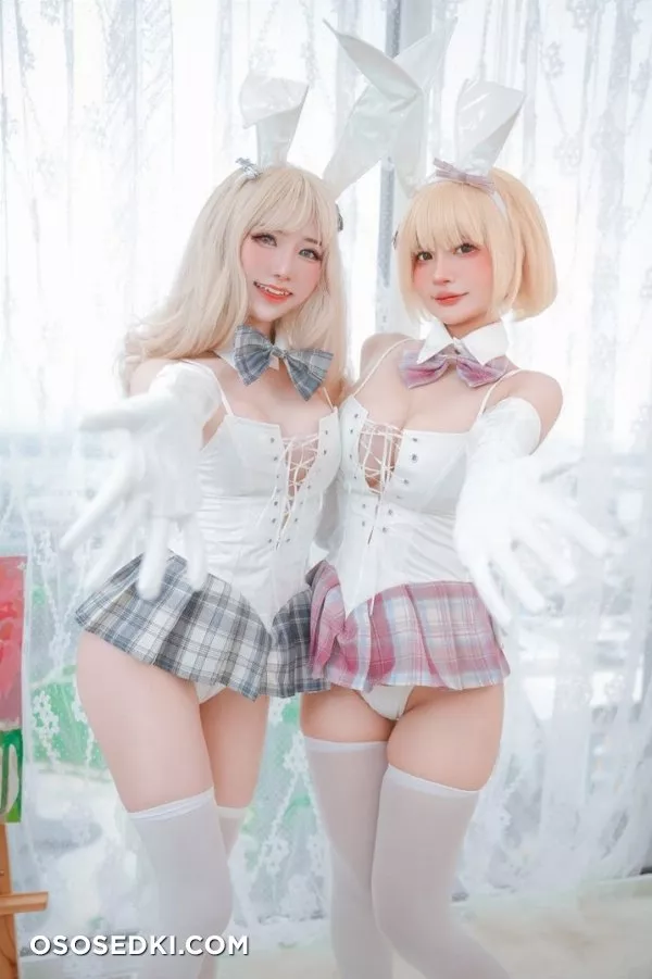 Azami & Sally - 32