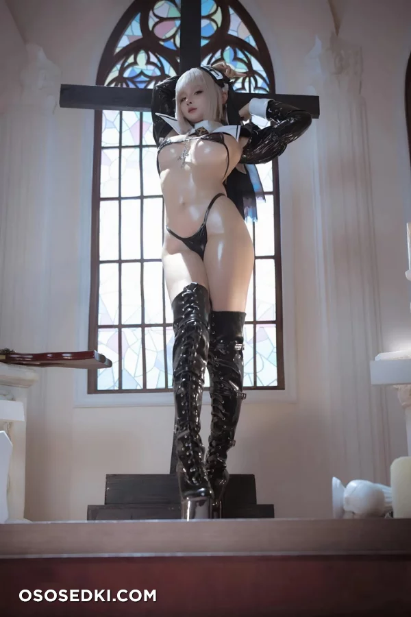 Momochan - nun - 66
