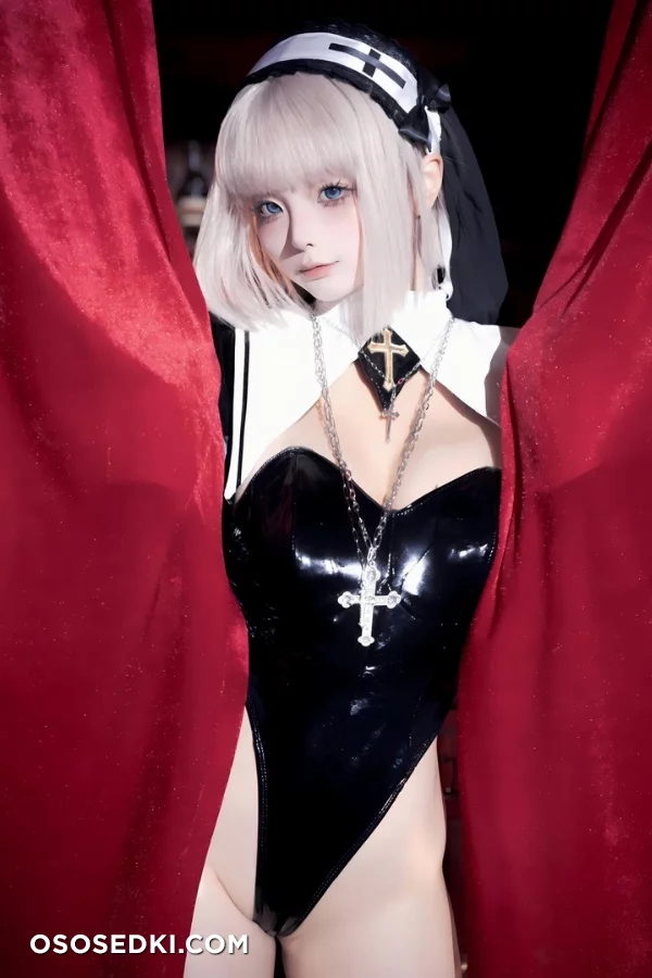 Momochan - nun - 73