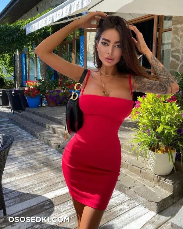 Alena Omovych - 19