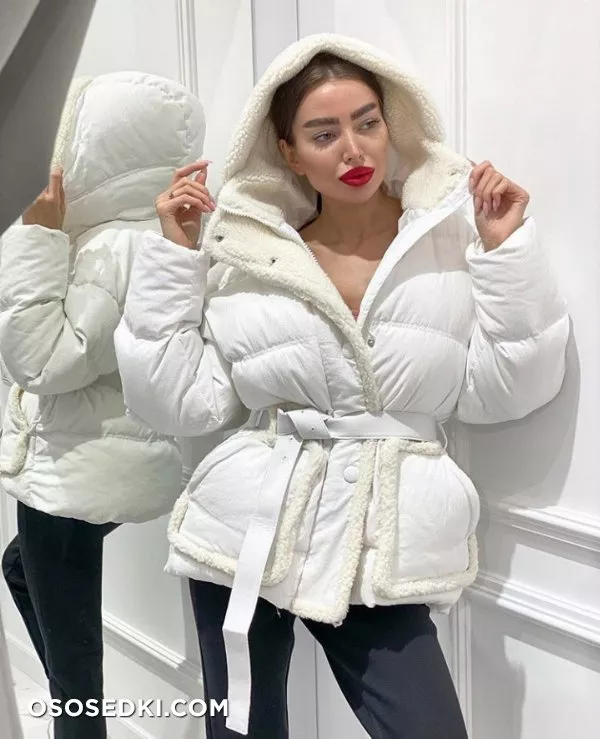 Alena Omovych - 36