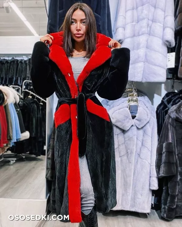 Alena Omovych - 44
