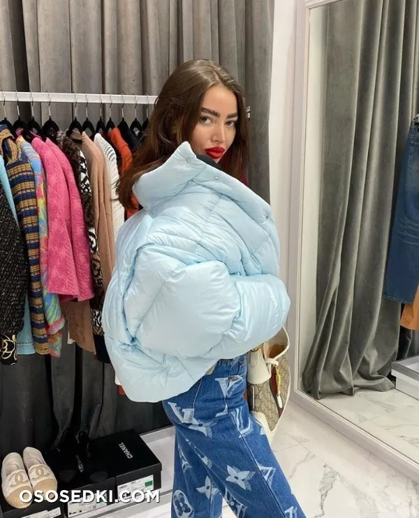 Alena Omovych - 277