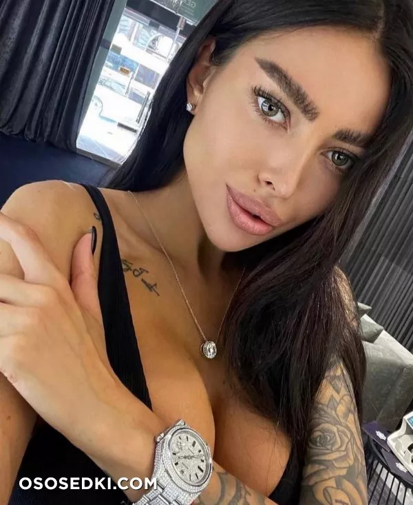 Alena Omovych - 345