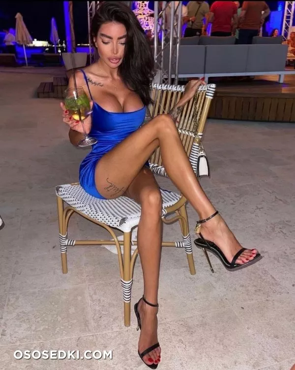 Alena Omovych - 370