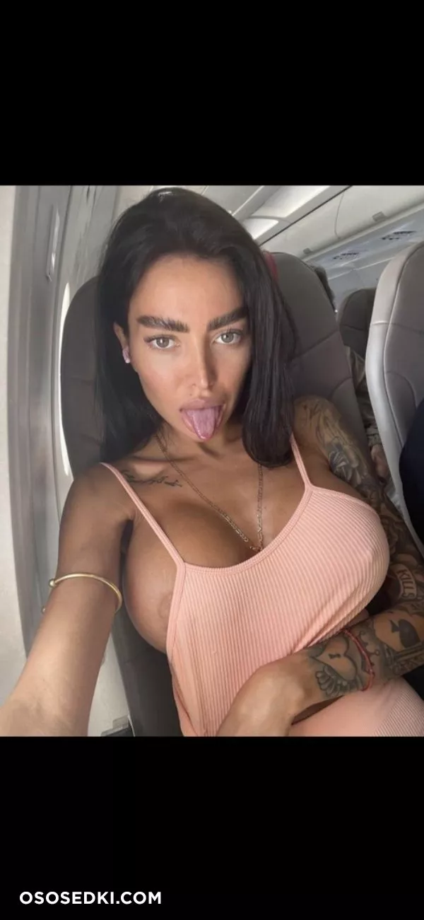 Alena Omovych - 622