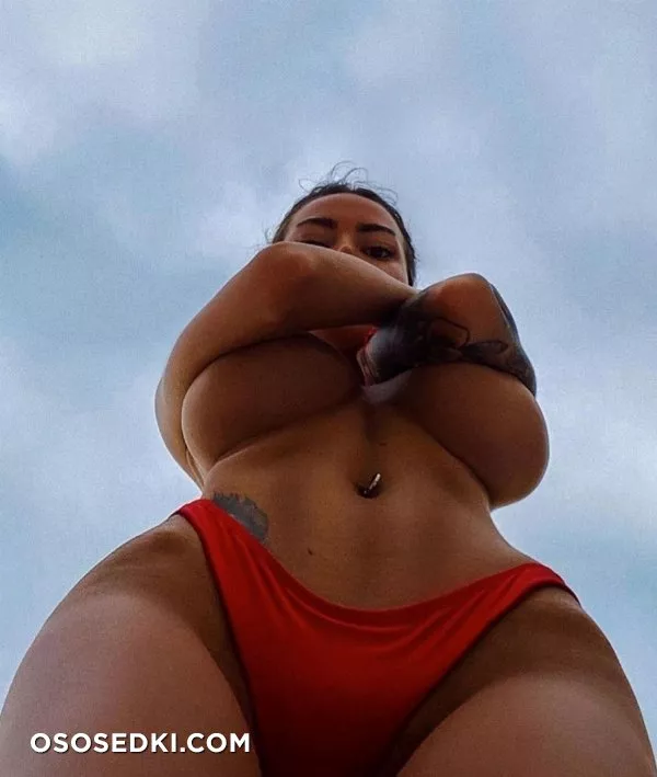 Alena Omovych - 828