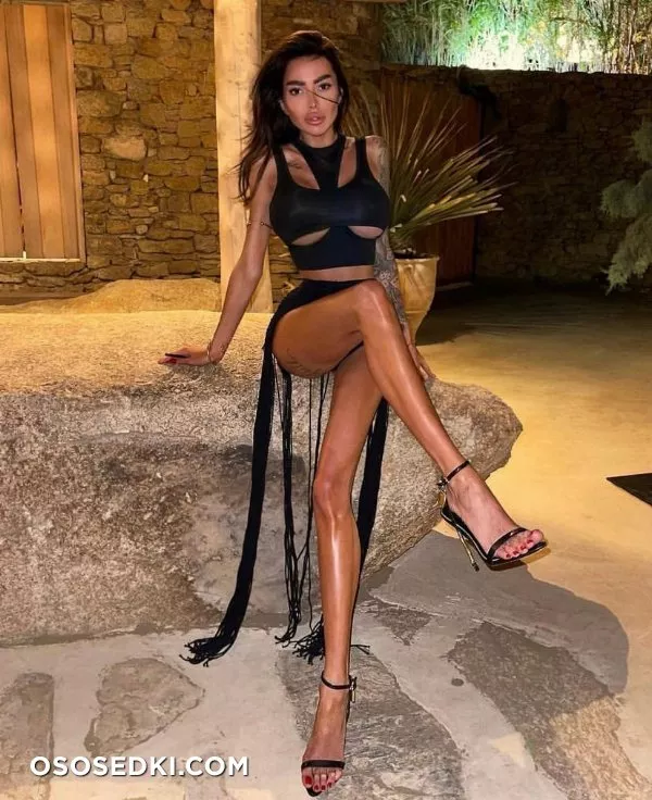 Alena Omovych - 969