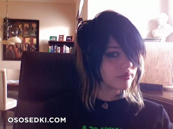 Sexy Amateur Tease - 42